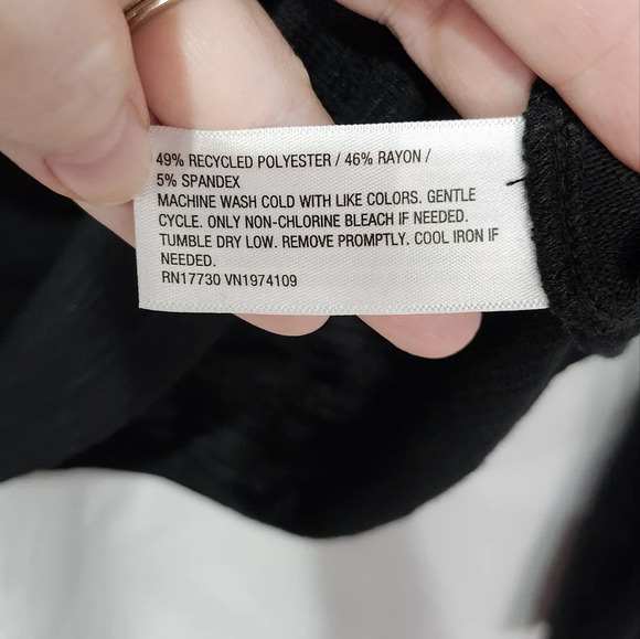 Universal Thread NWT‎ Women's Turtleneck Top Size XL Black Slub Knit Lightweight - Picture 5 of 7